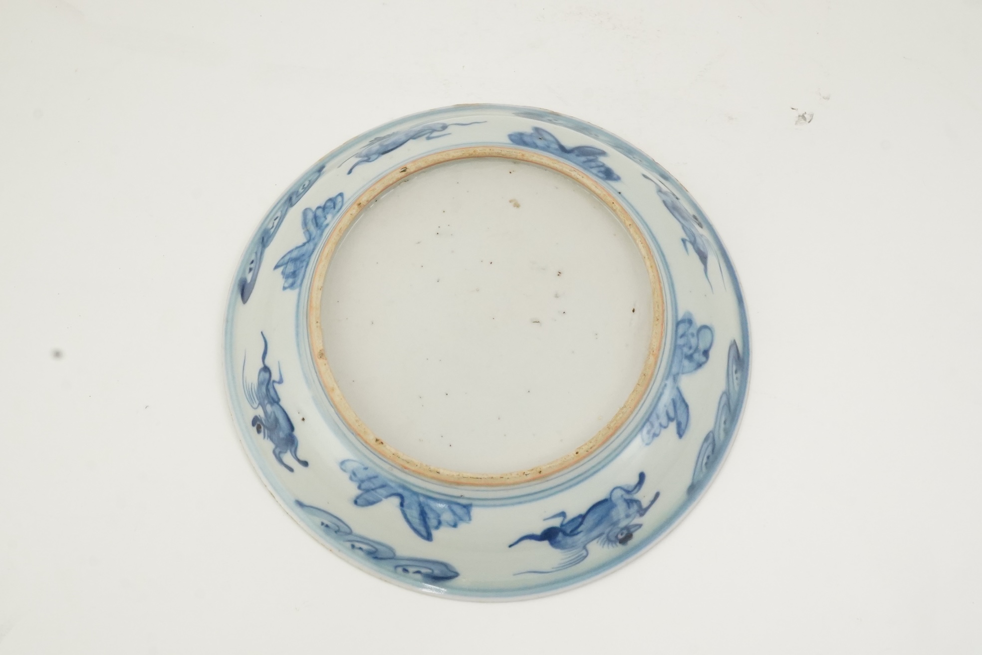 A Chinese Ming blue and white saucer dish, 16th century